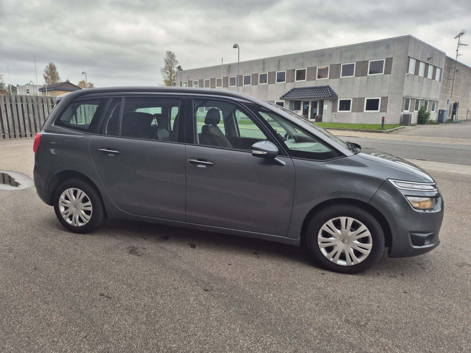 undefined Citroën Grand C4 Picasso fra 2014
