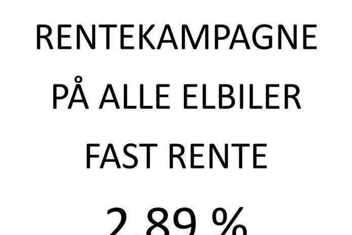 Grå Ford Kuga fra 2024