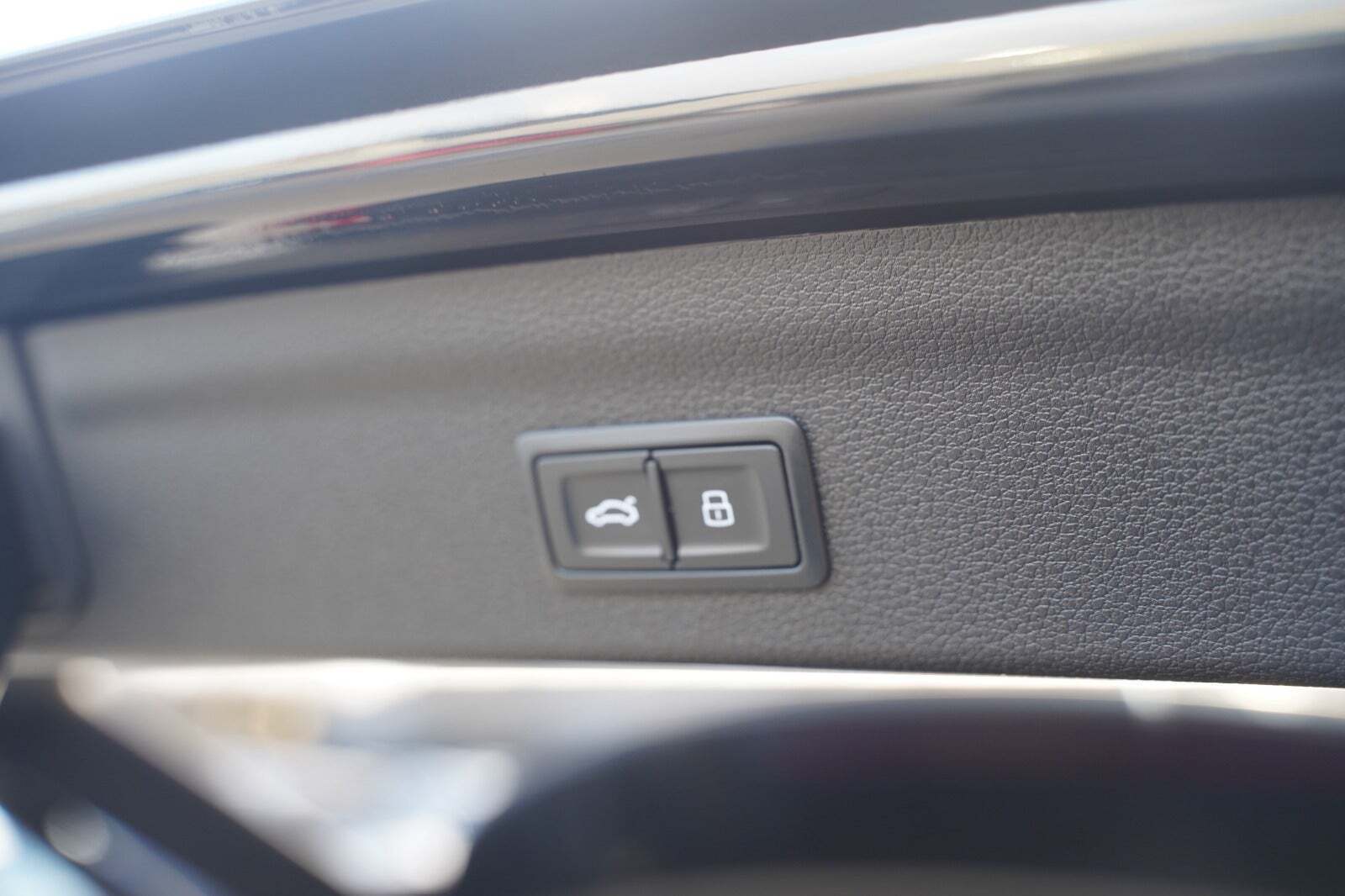 Sort Audi Q3 fra 2023