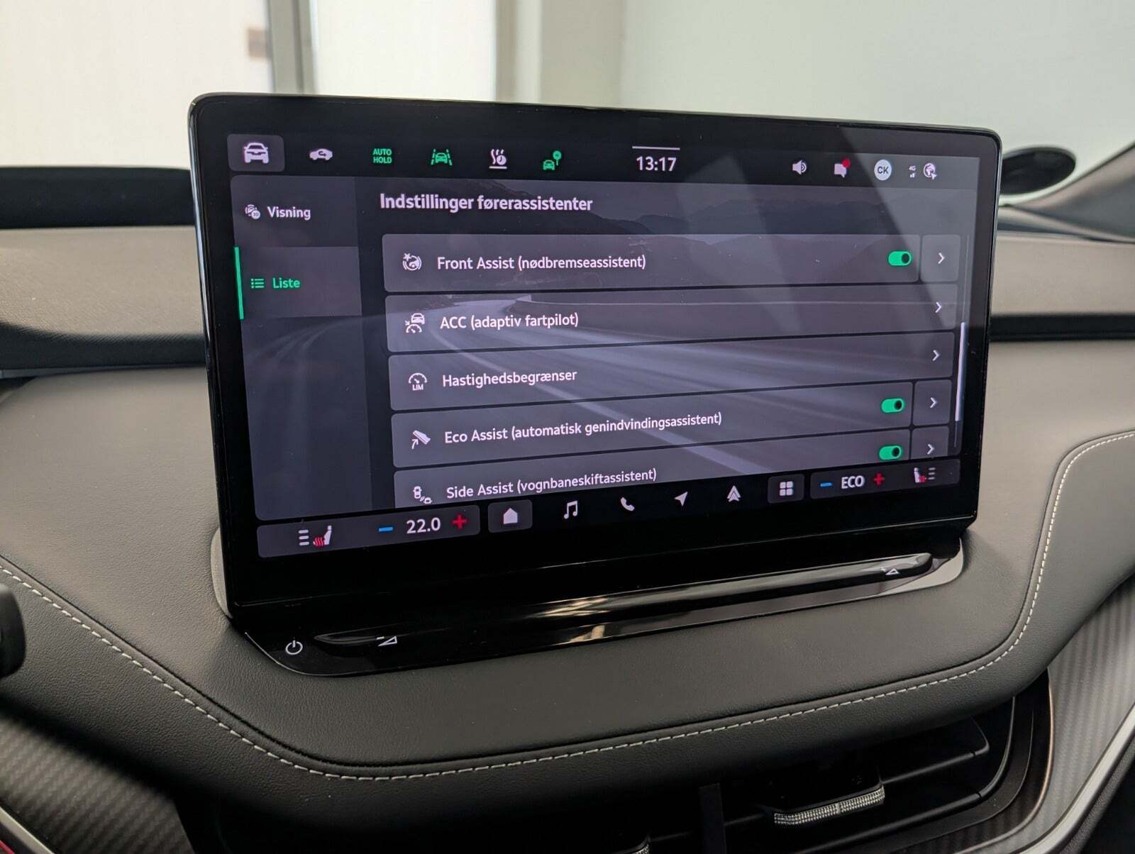 Grå Skoda Enyaq fra 2026