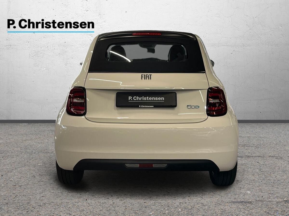 Fiat 500e 42 Icon Cabrio