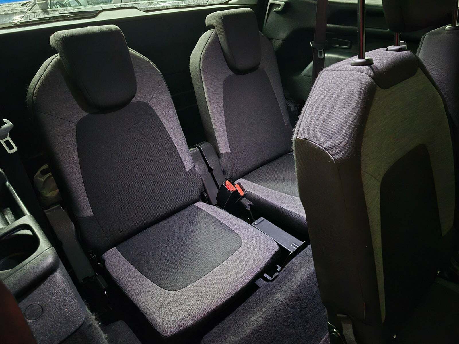 Beige Citroën Grand C4 SpaceTourer fra 2019