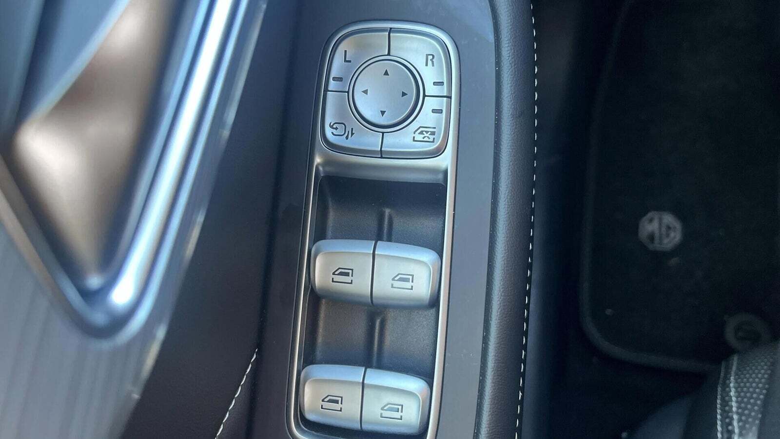 Blå MG Marvel R fra 2022