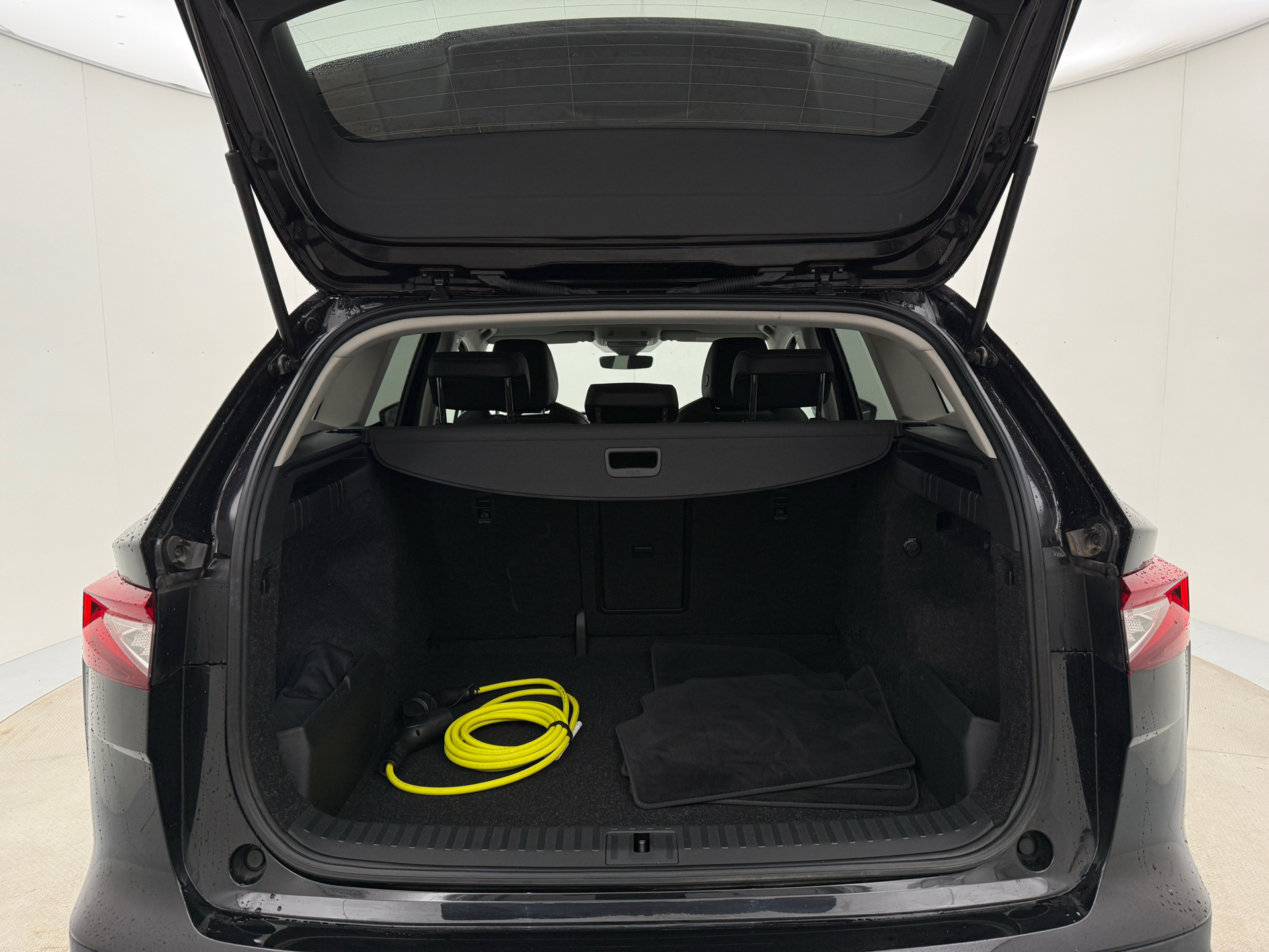 Sort Skoda Enyaq fra 2021