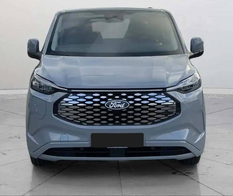 Ford E-Transit Custom 340L 64 Limited