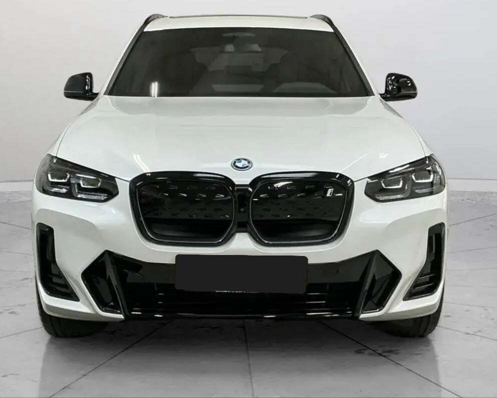 BMW iX3 Charged Plus M-Sport