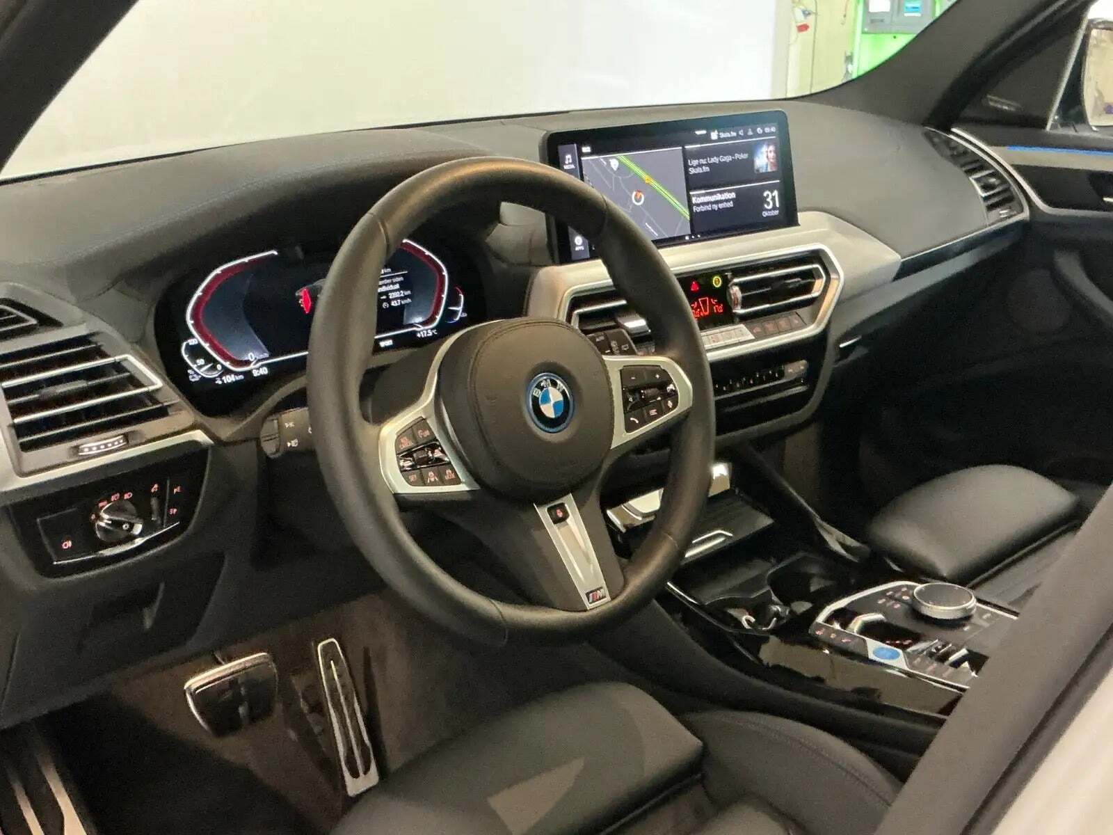 BMW iX3 Charged Plus M-Sport