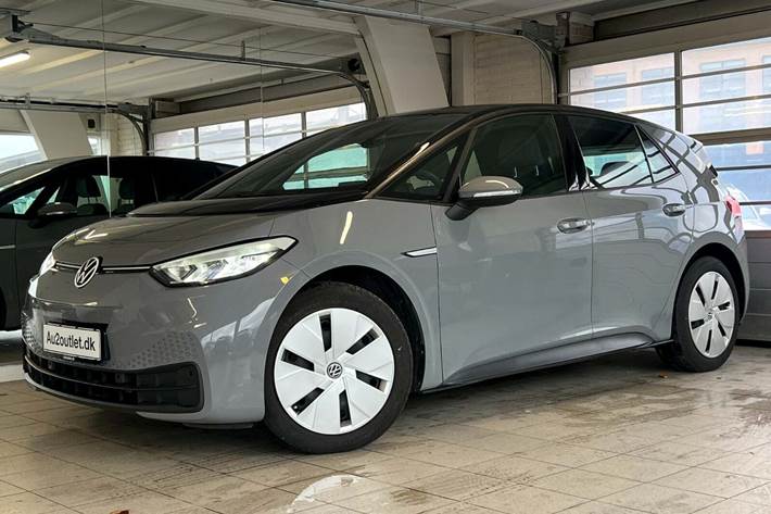 Grå VW ID.3 fra 2021 set udefra