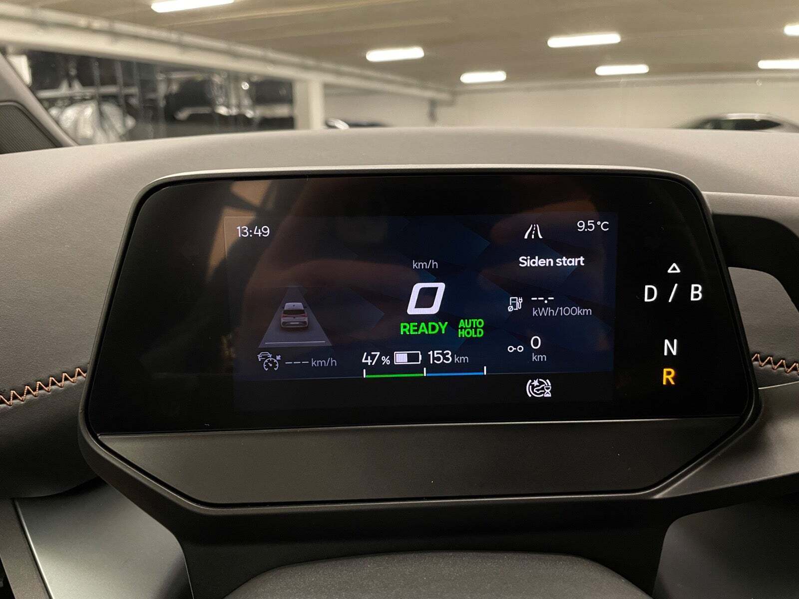 Grå Cupra Born fra 2022