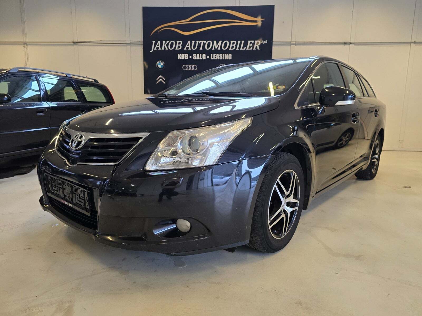 Toyota Avensis 1,8 VVT-i T2 Business stc.