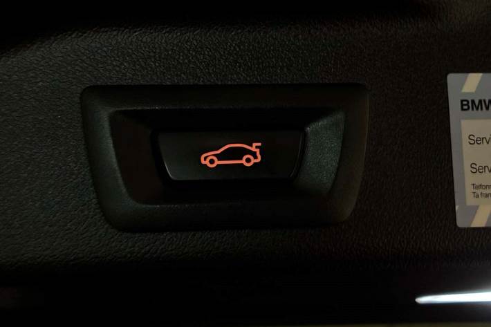 Sort BMW X5 fra 2020