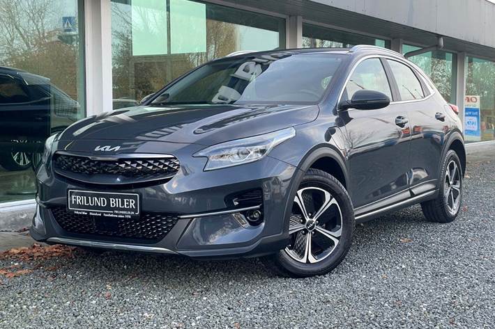 Grå Kia XCeed fra 2022