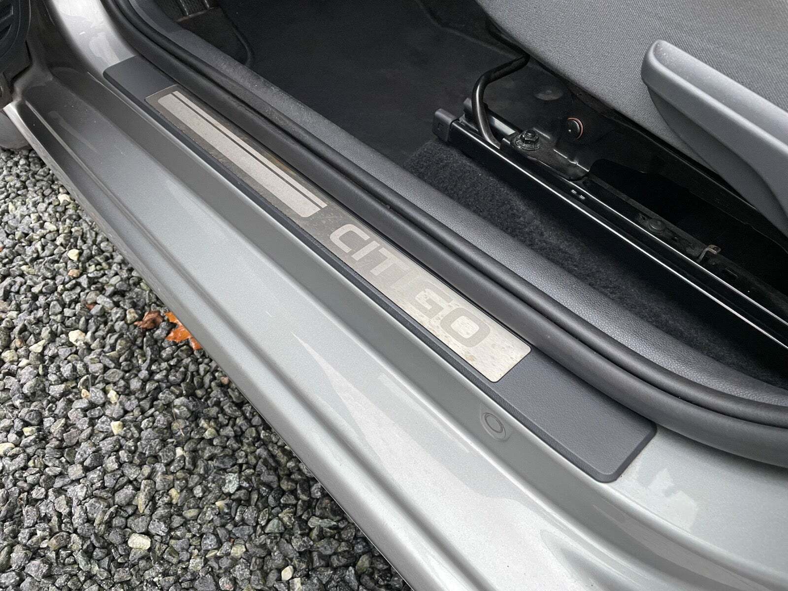 Beige Skoda Citigo fra 2017