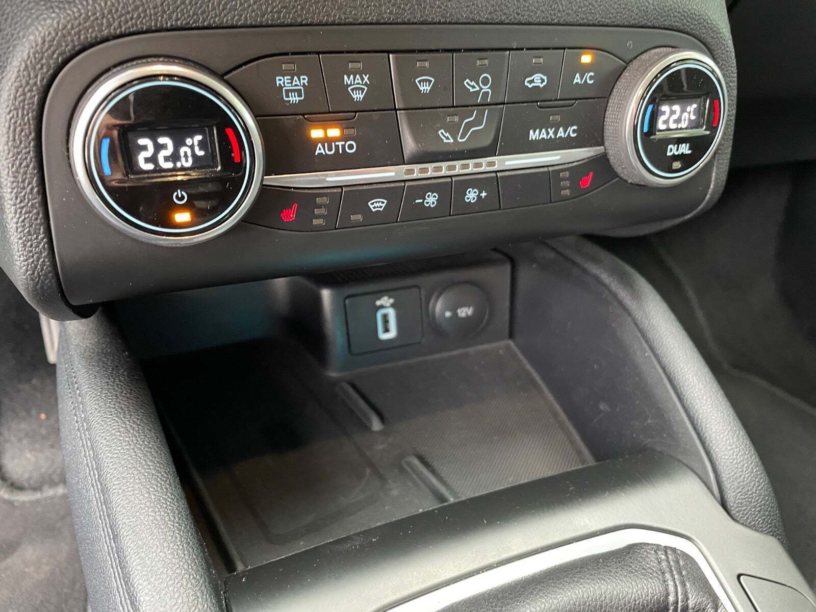 Blå Ford Focus fra 2020