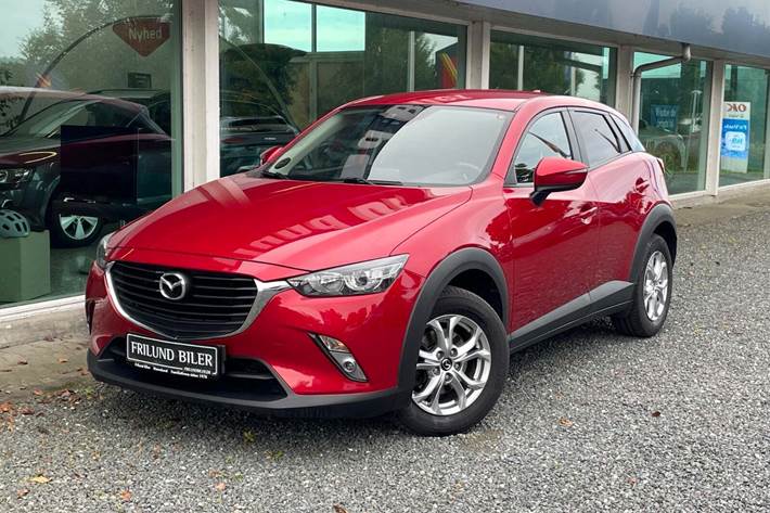 Rød Mazda CX-3 fra 2015 set udefra