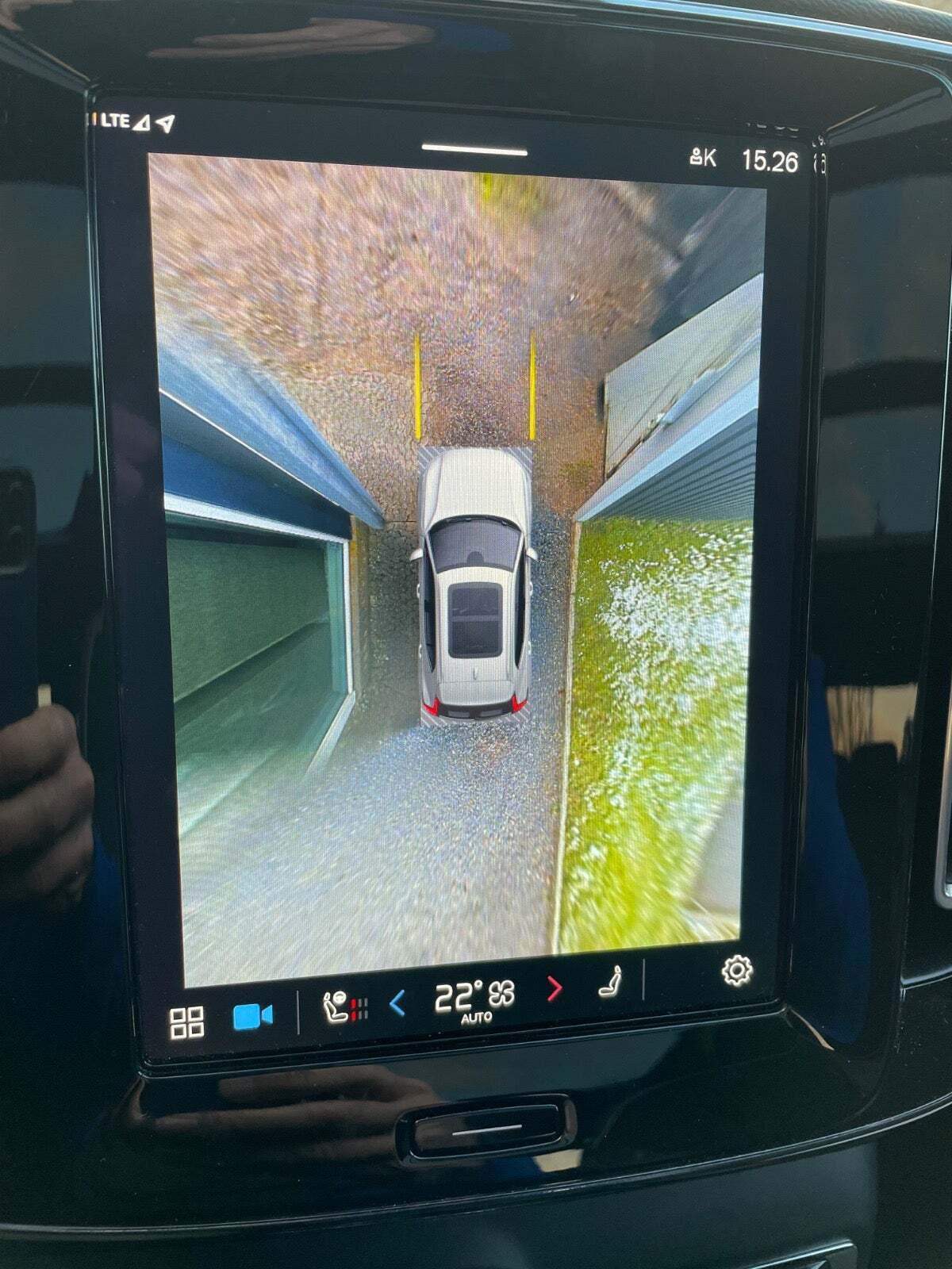 Blå Volvo XC40 fra 2022