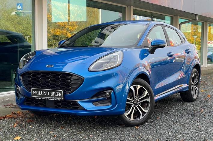 Blå Ford Puma fra 2020 set udefra