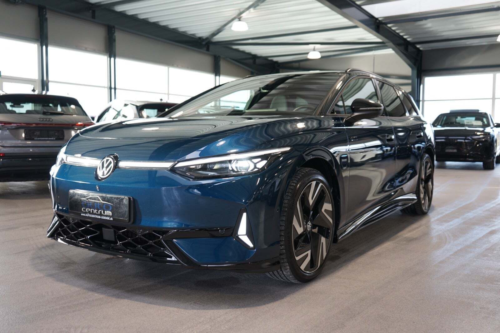 Blå VW ID.7 fra 2025