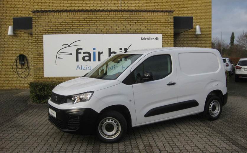 Peugeot Partner 1,5 BlueHDi 100 L1V1 Ultimate Van