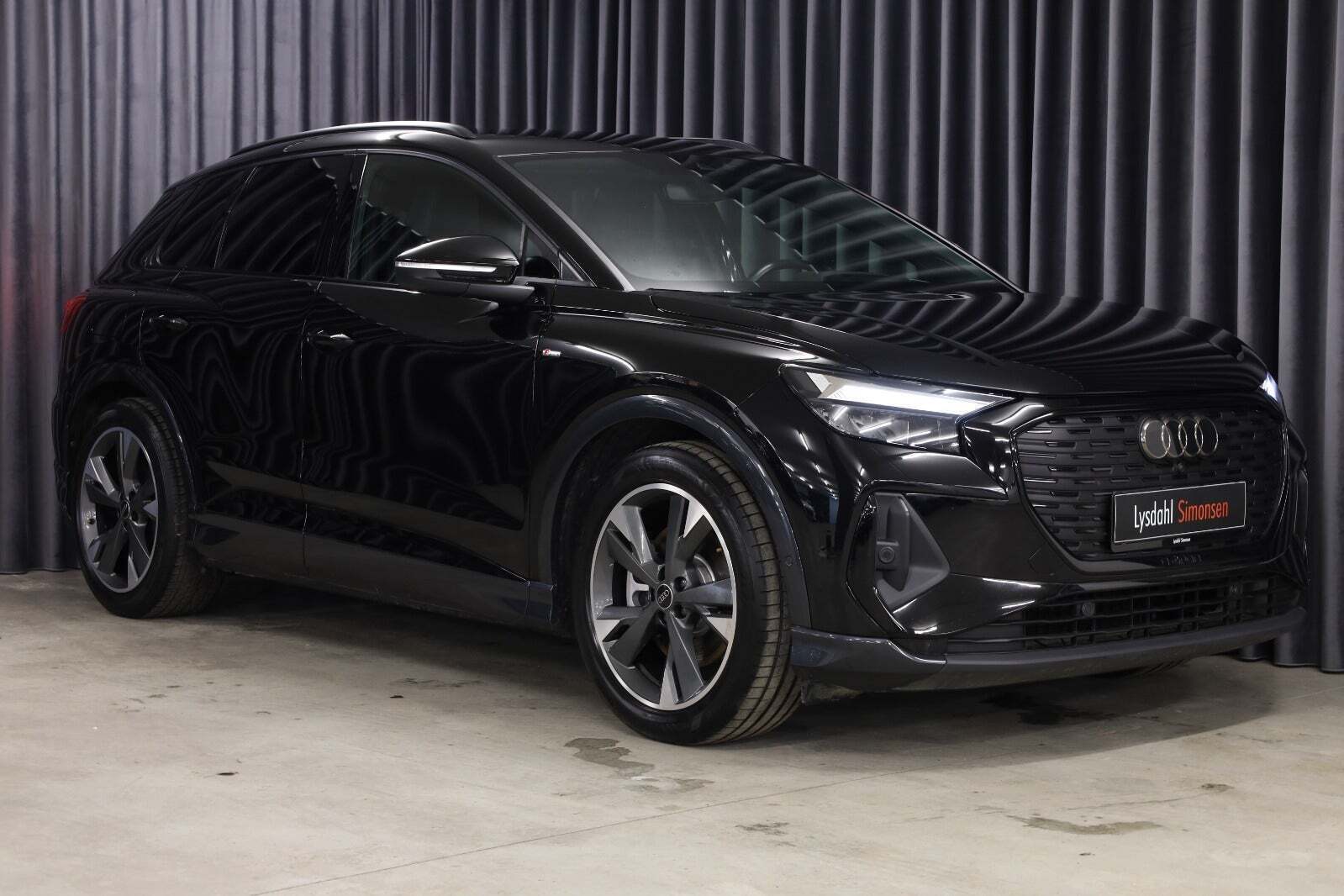 Audi Q4 e-tron 40 S-line