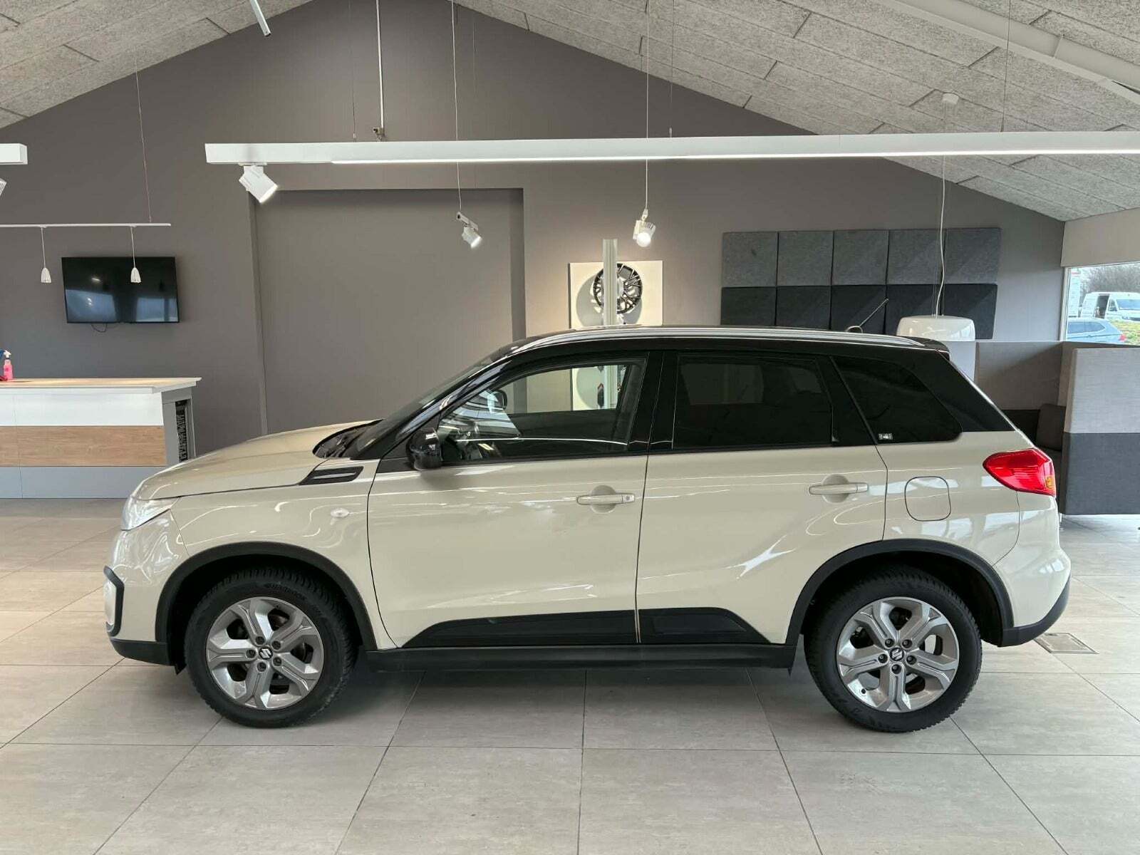 Suzuki Vitara 1,6 Active