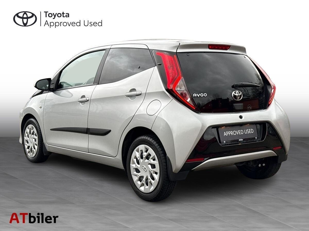 Toyota Aygo 1,0 VVT-I X-pression 72HK 5d