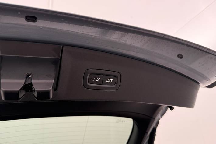 Grå Polestar 2 fra 2023