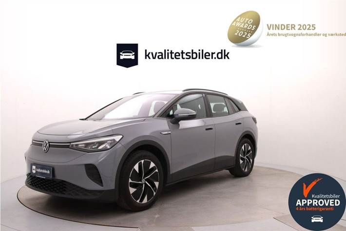 Grå VW ID.4 fra 2023 set udefra