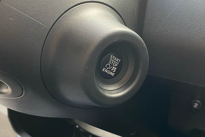 Hvid Fiat Ducato fra 2026