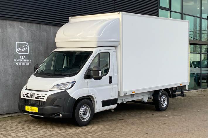 Hvid Fiat Ducato fra 2026