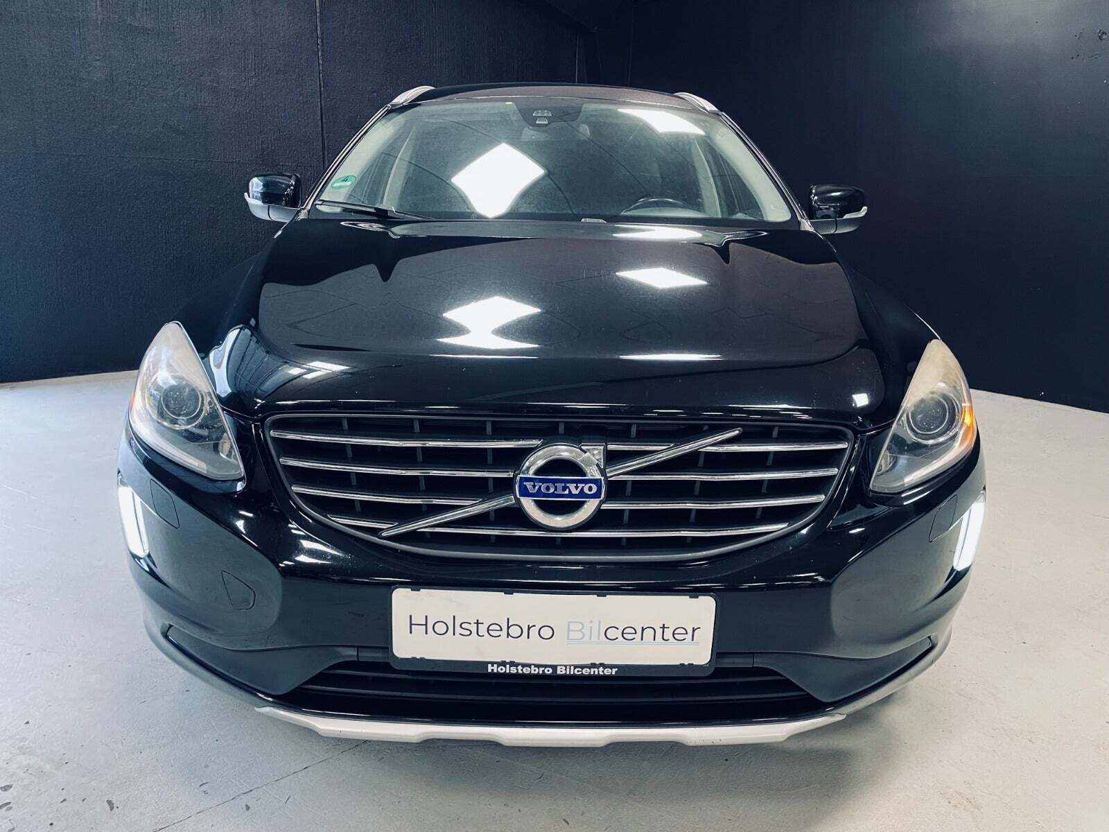 Volvo XC60 2,4 D5 215 Summum aut. AWD