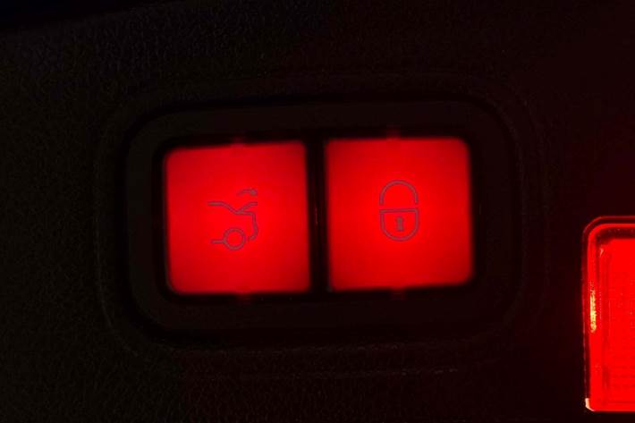 Grøn Mercedes C43 fra 2017