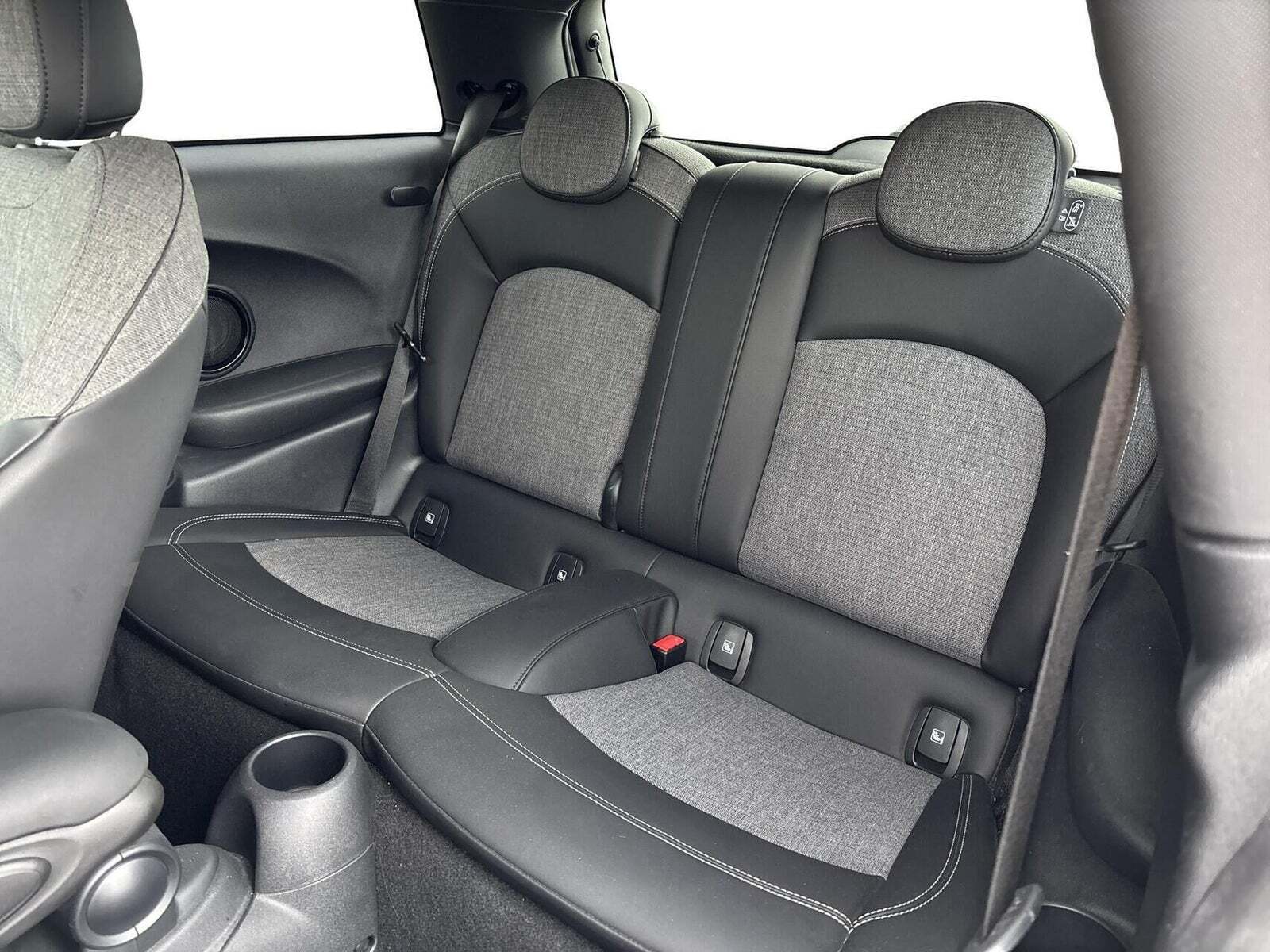 Mini Cooper SE Classic Trim