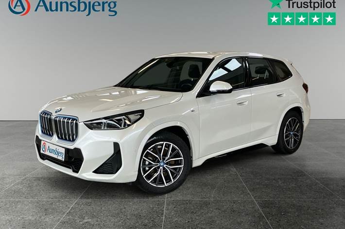 Hvid BMW iX1 fra 2023