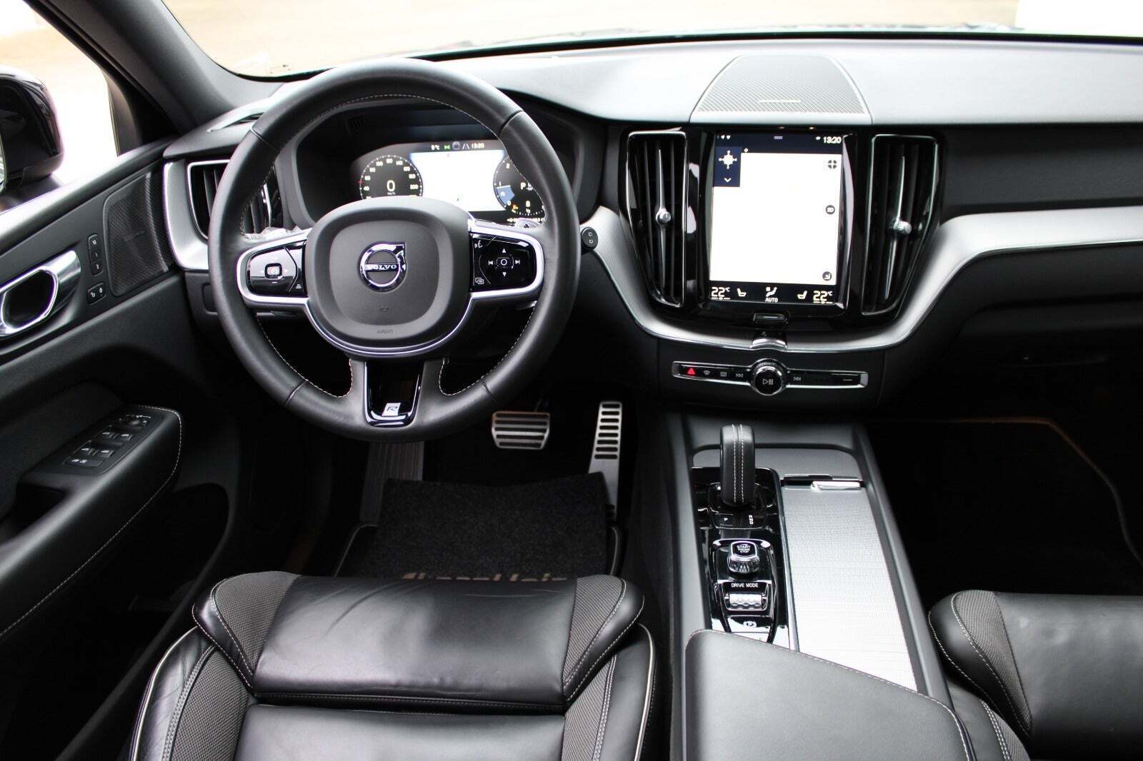 Volvo XC60 2,0 B4 197 R-Design aut. AWD