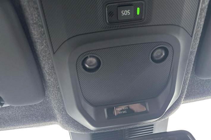 Sort Renault 5 E-Tech fra 2025