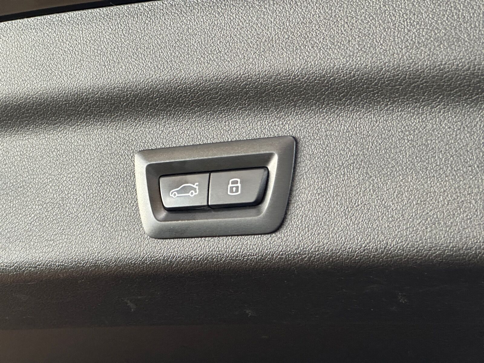 Sort BMW iX1 fra 2023