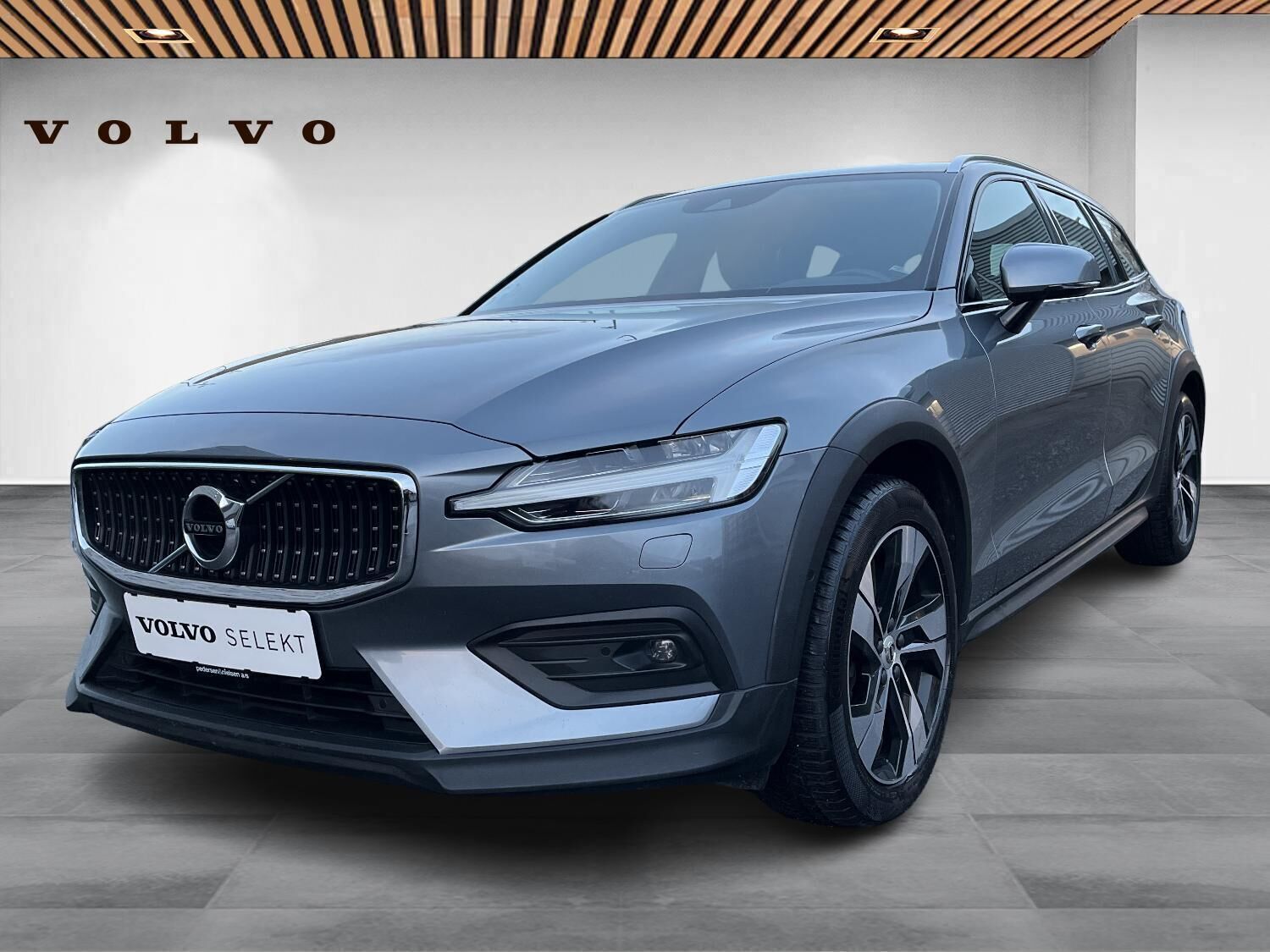 Volvo V60 Cross Country 2,0 D4 AWD 190HK Stc 8g Aut.