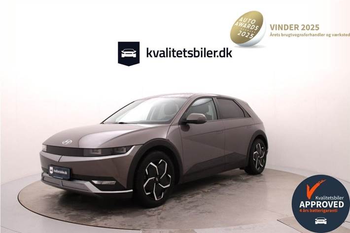 Grå Hyundai Ioniq 5 fra 2022 set udefra