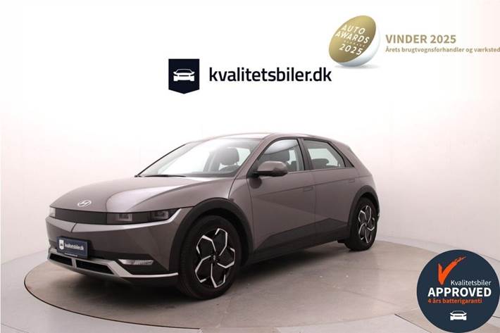 Grå Hyundai Ioniq 5 fra 2022 set udefra