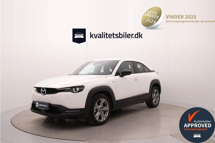 Hvid Mazda MX-30 fra 2023 set udefra
