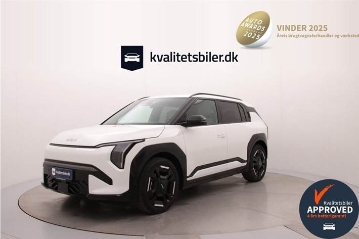 Hvid Kia EV3 fra 2025 set udefra