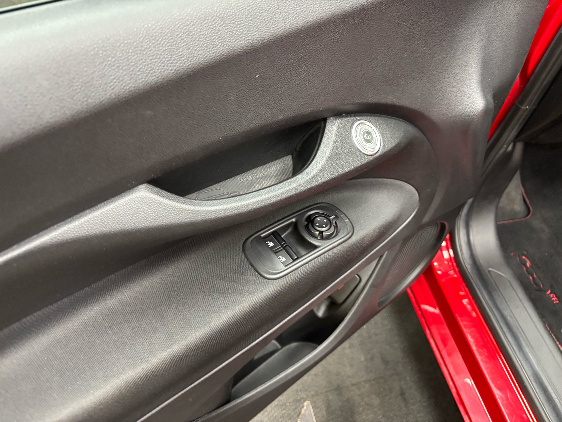 Fiat 500e EL RED 95HK Cabr. Aut.