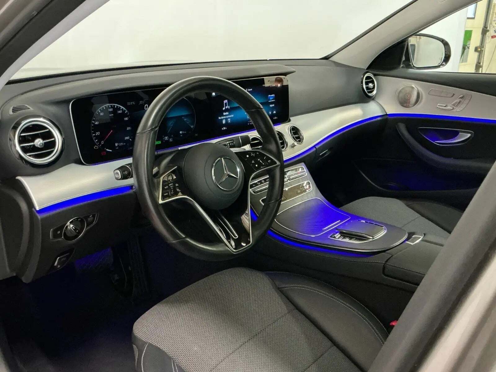 Mercedes E300 de 2,0 stc. aut.