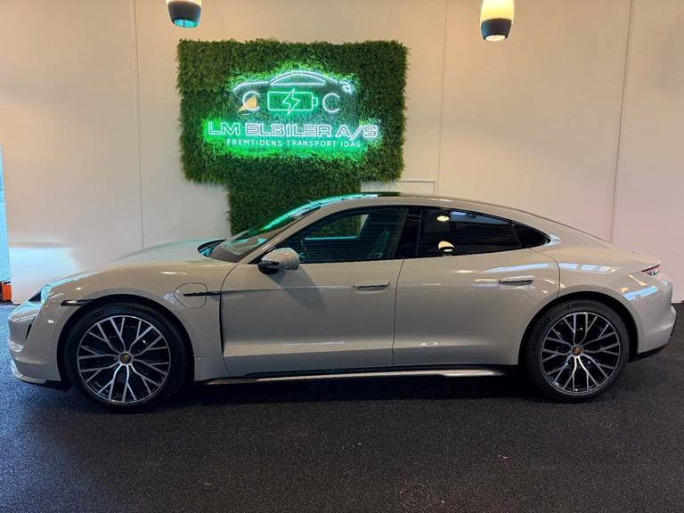 Porsche Taycan Turbo Performance+