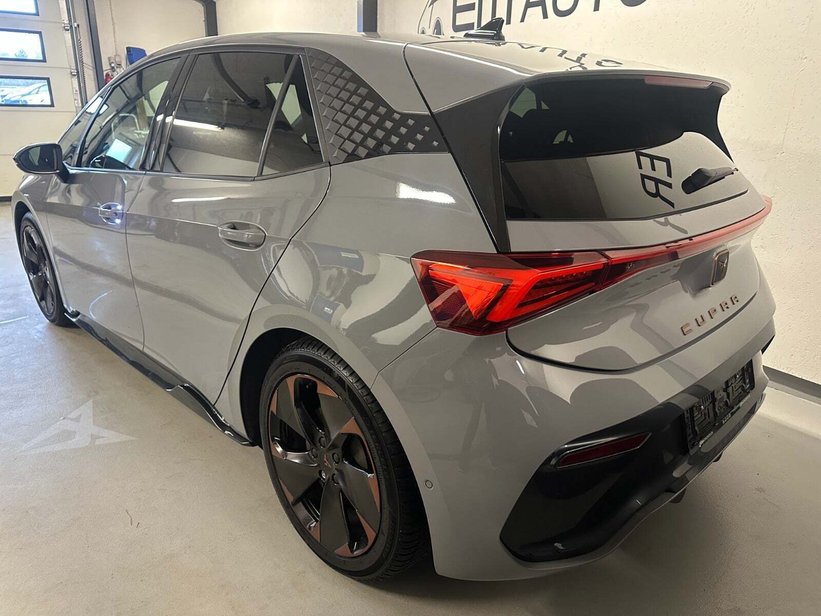 Cupra Born 77 e-Boost