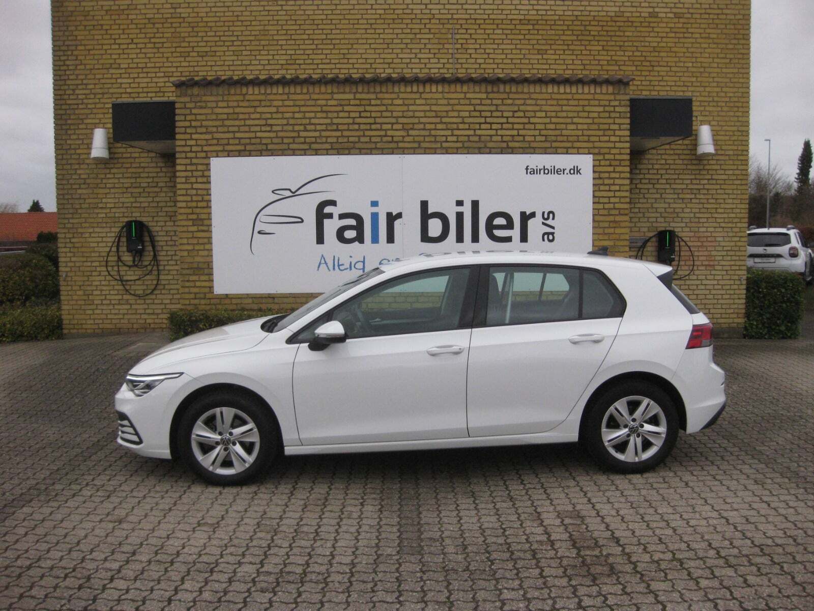 VW Golf VIII 1,5 eTSi 130 Life DSG Van