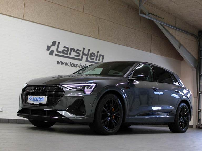Audi e-tron 55 S-line quattro