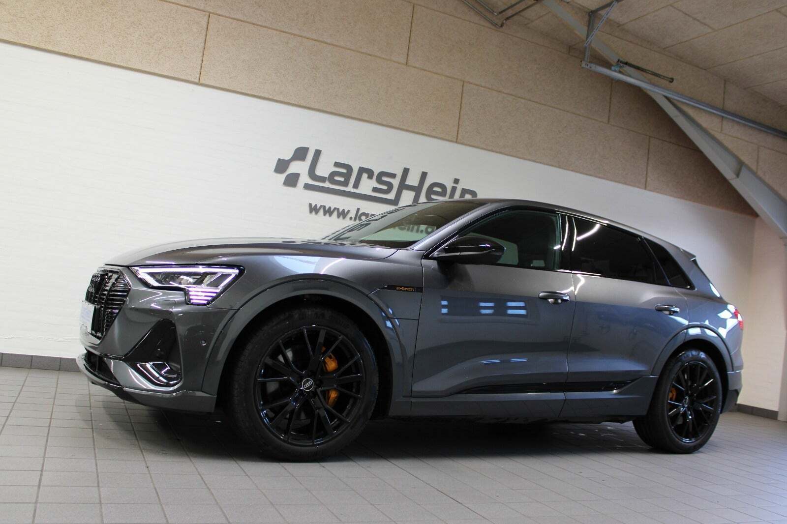 Audi e-tron 55 S-line quattro