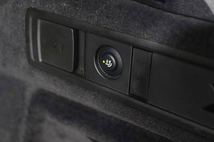 Sort BMW X5 fra 2023